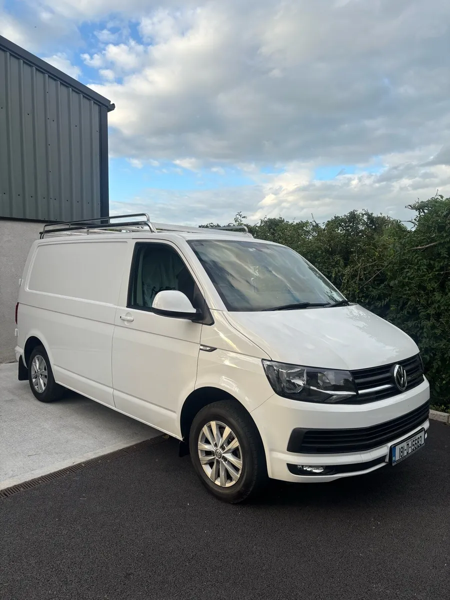 Volkswagen Transporter - Image 1