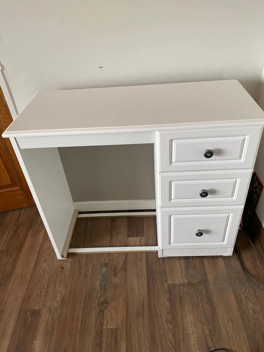 Desk/ or dressing table - Image 1