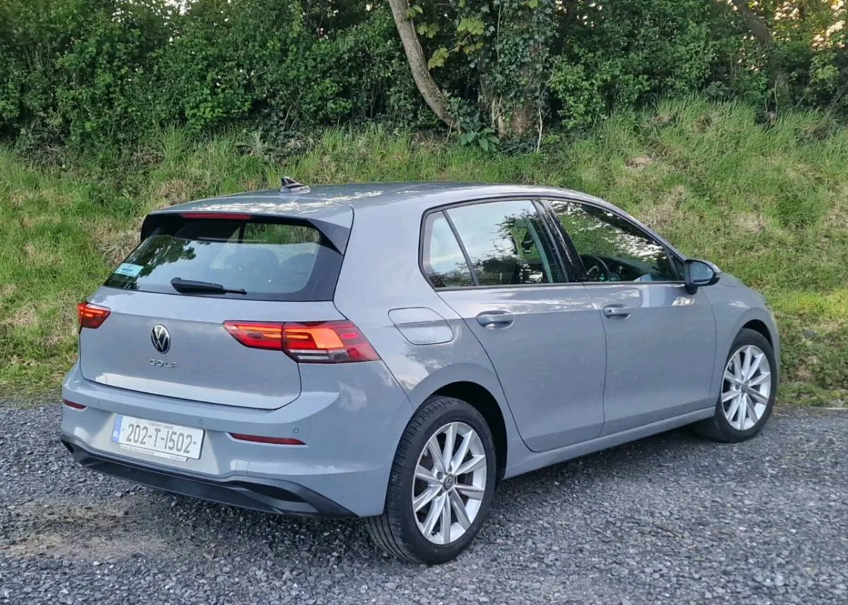 VW Golf Diesel 2020 - Image 2