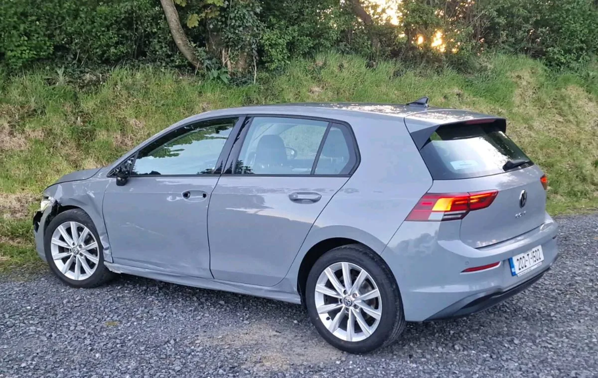 VW Golf Diesel 2020 - Image 3