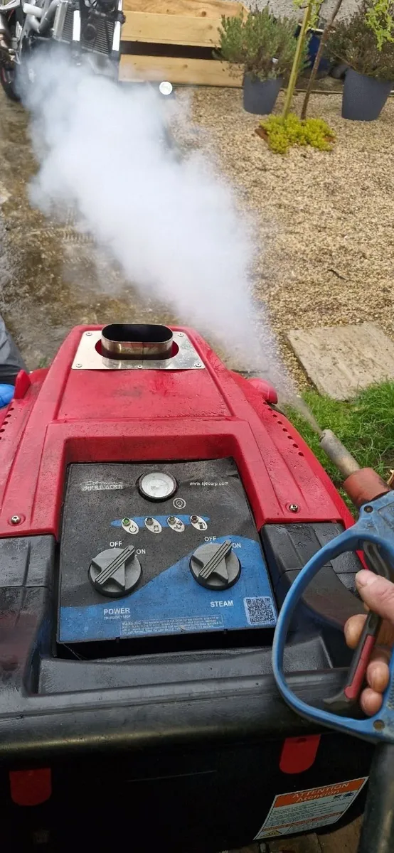 Steam power washer and professional steam hover - Image 1