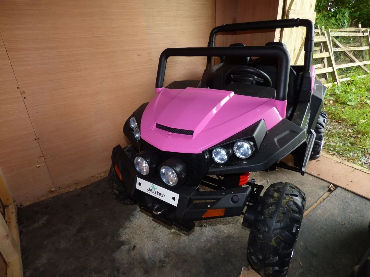 toy ride on buggy - Image 1