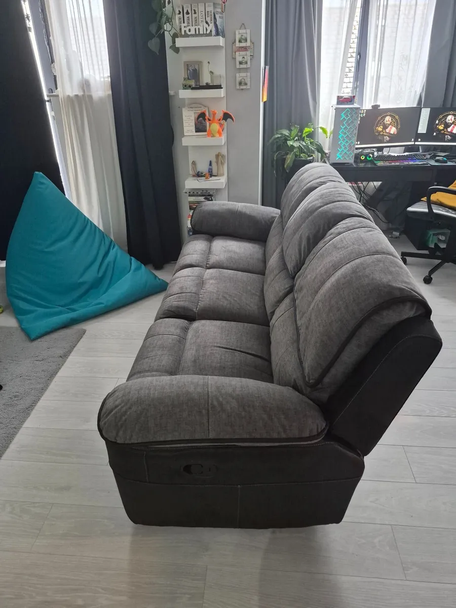 Recliner Sofa - Image 2