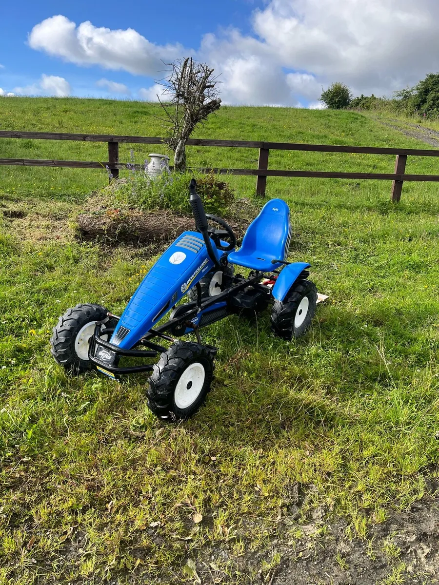 Berg  New Holland tractor - Image 1