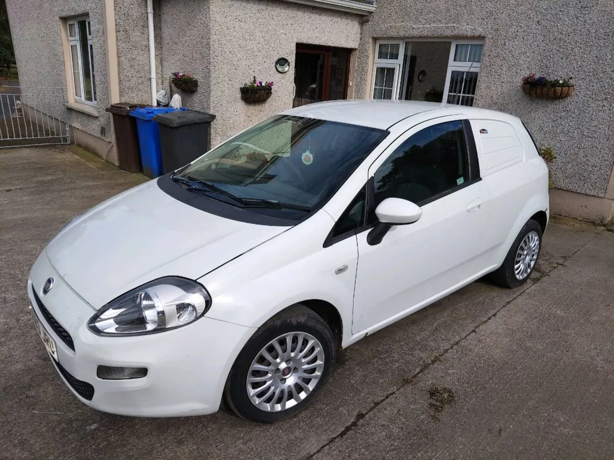Fiat Punto van diesel - Image 2