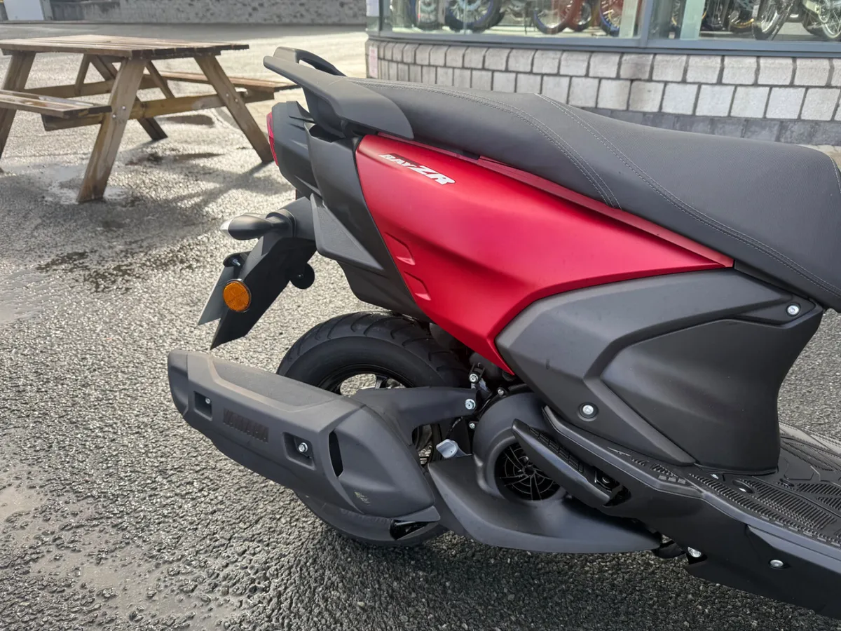 2026 Yamaha Rayzr 125cc - Image 3