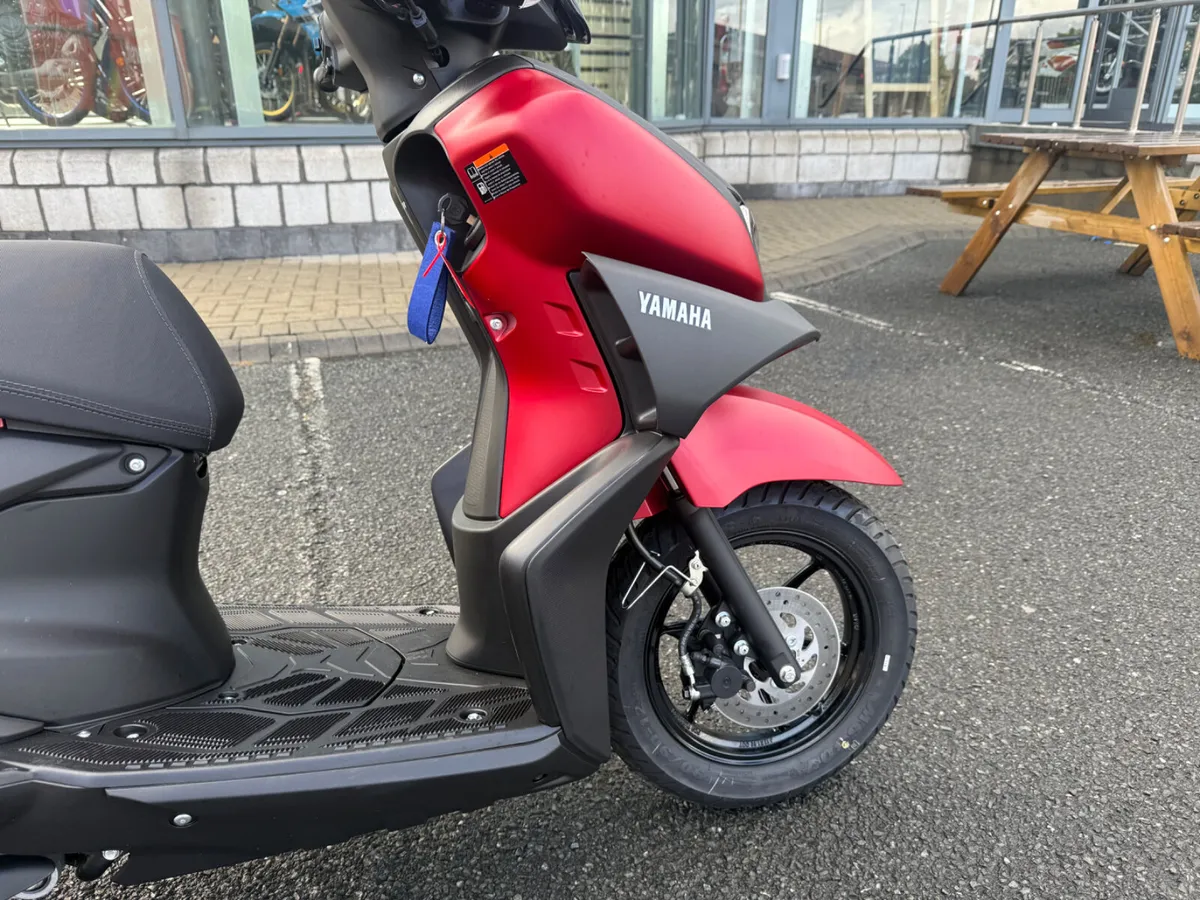 2026 Yamaha Rayzr 125cc - Image 2