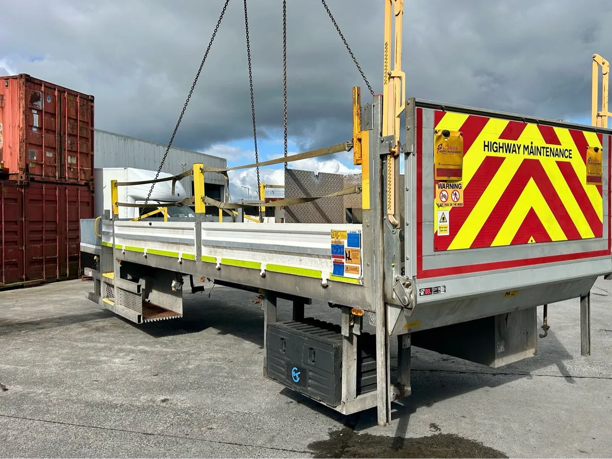 Dropside body - Image 1