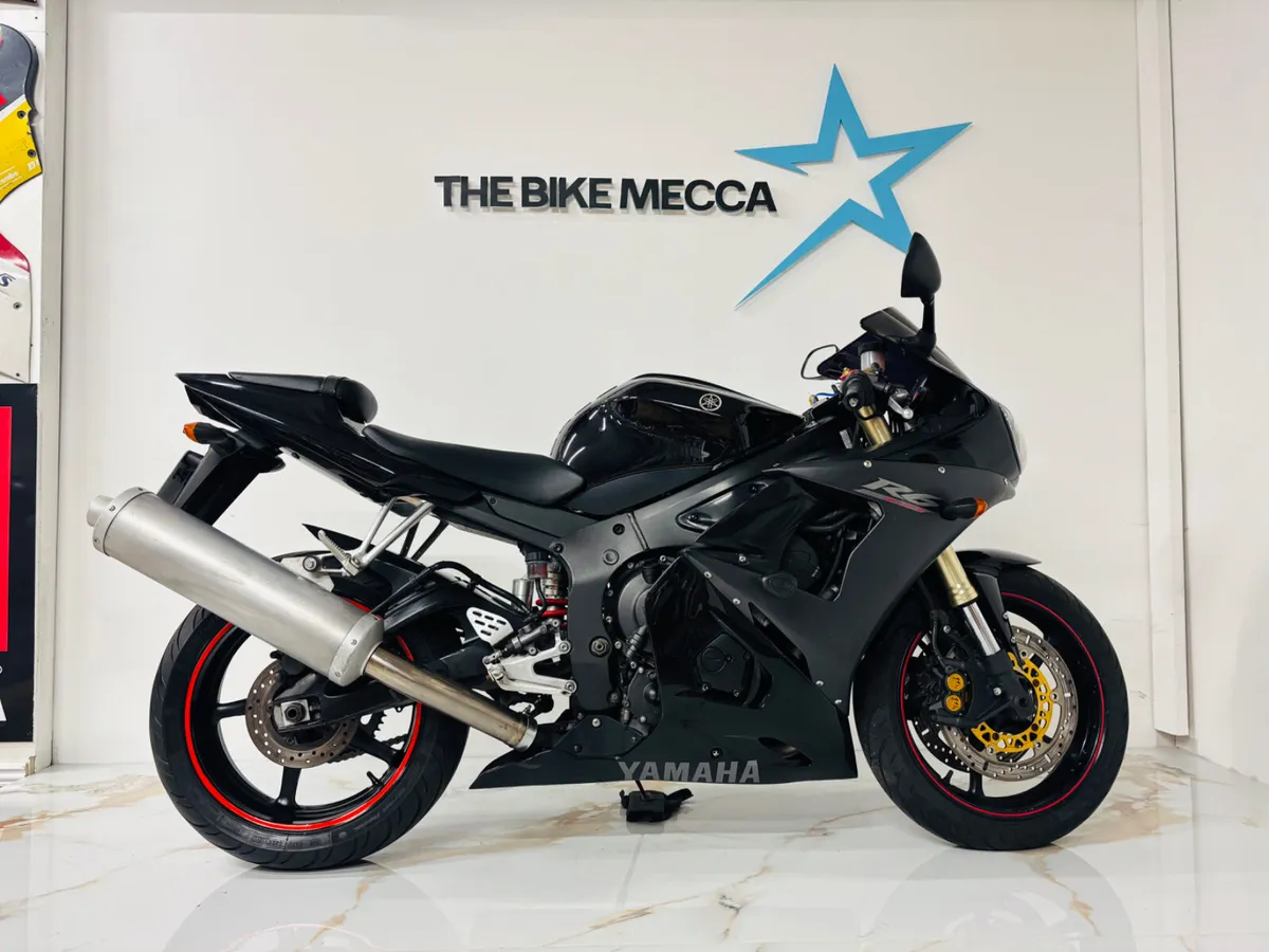 YAMAHA YZF R6 2006 - Image 1