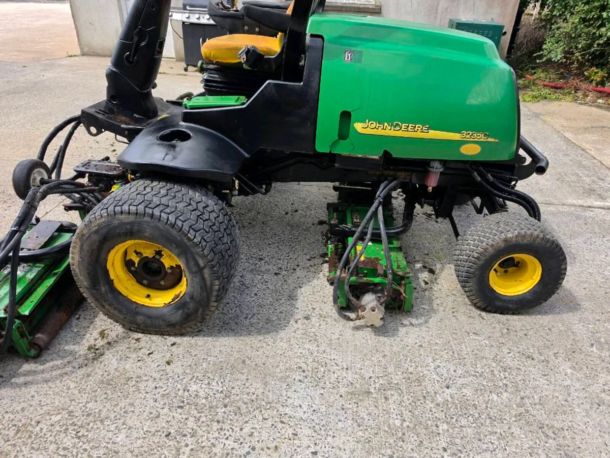 John deere fairway mower - Image 4
