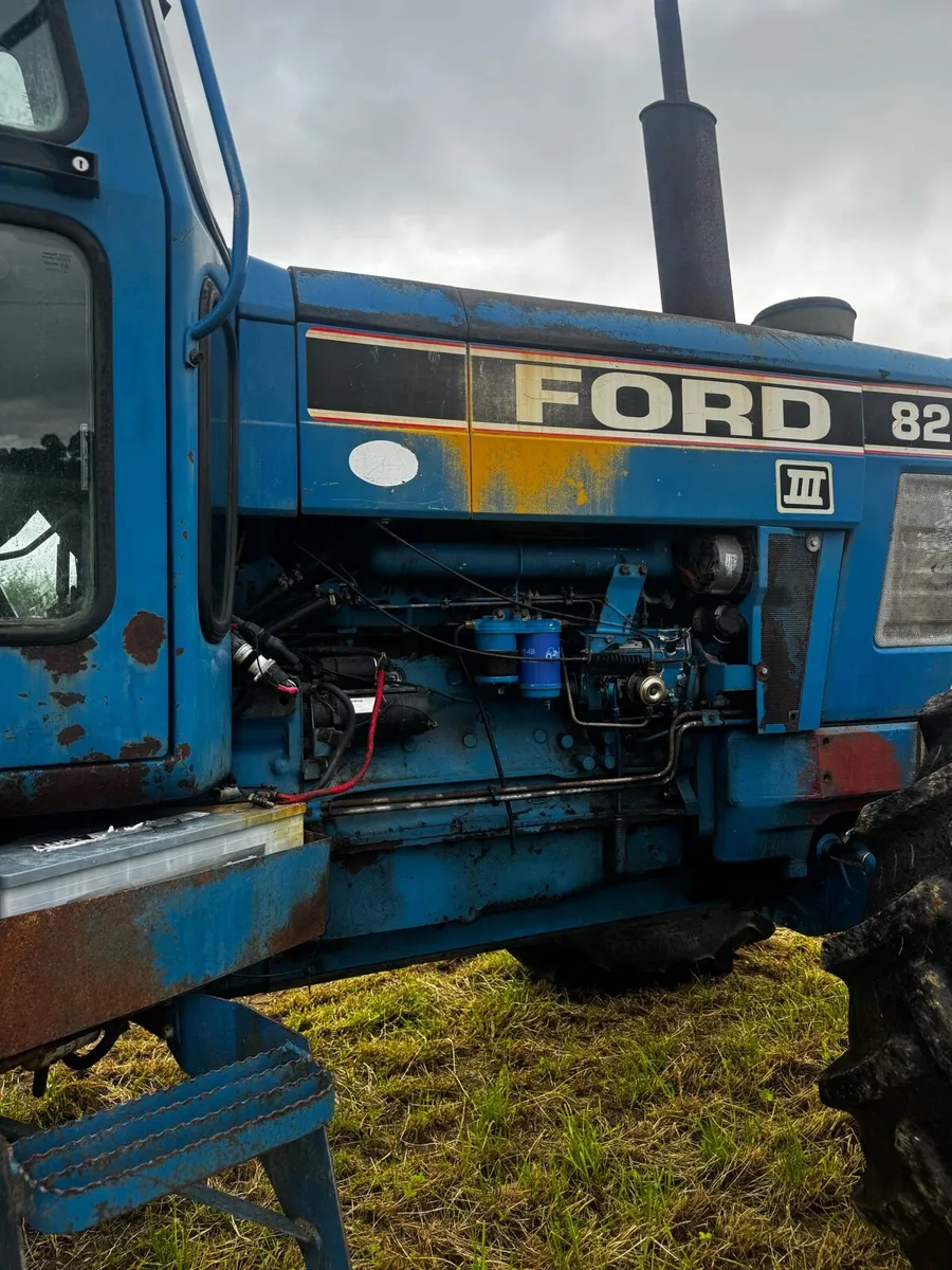 Ford 8210 - Image 4