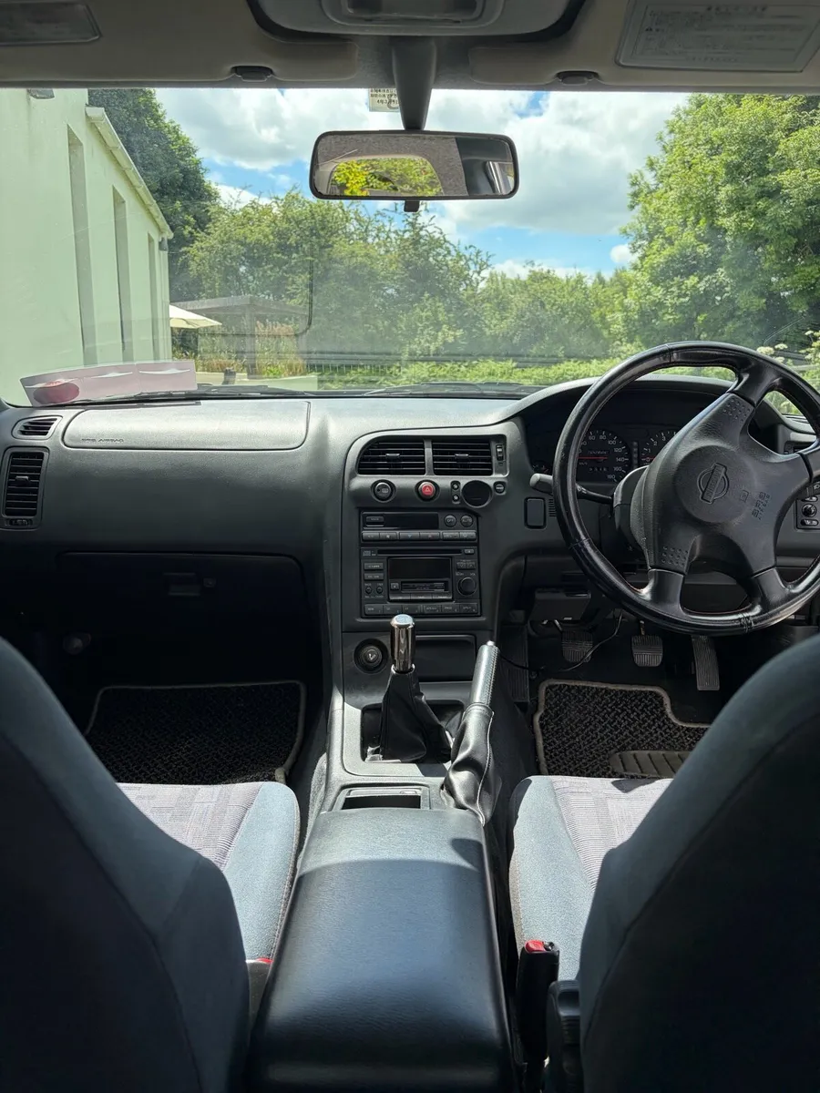 Nissan Skyline R33 GTS25T saloon - Image 4