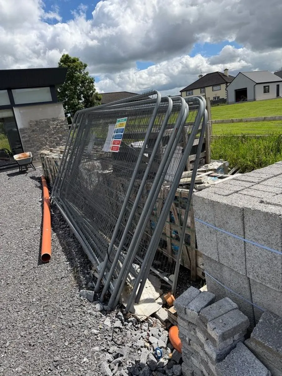 Harris / Site Fencing - Image 2