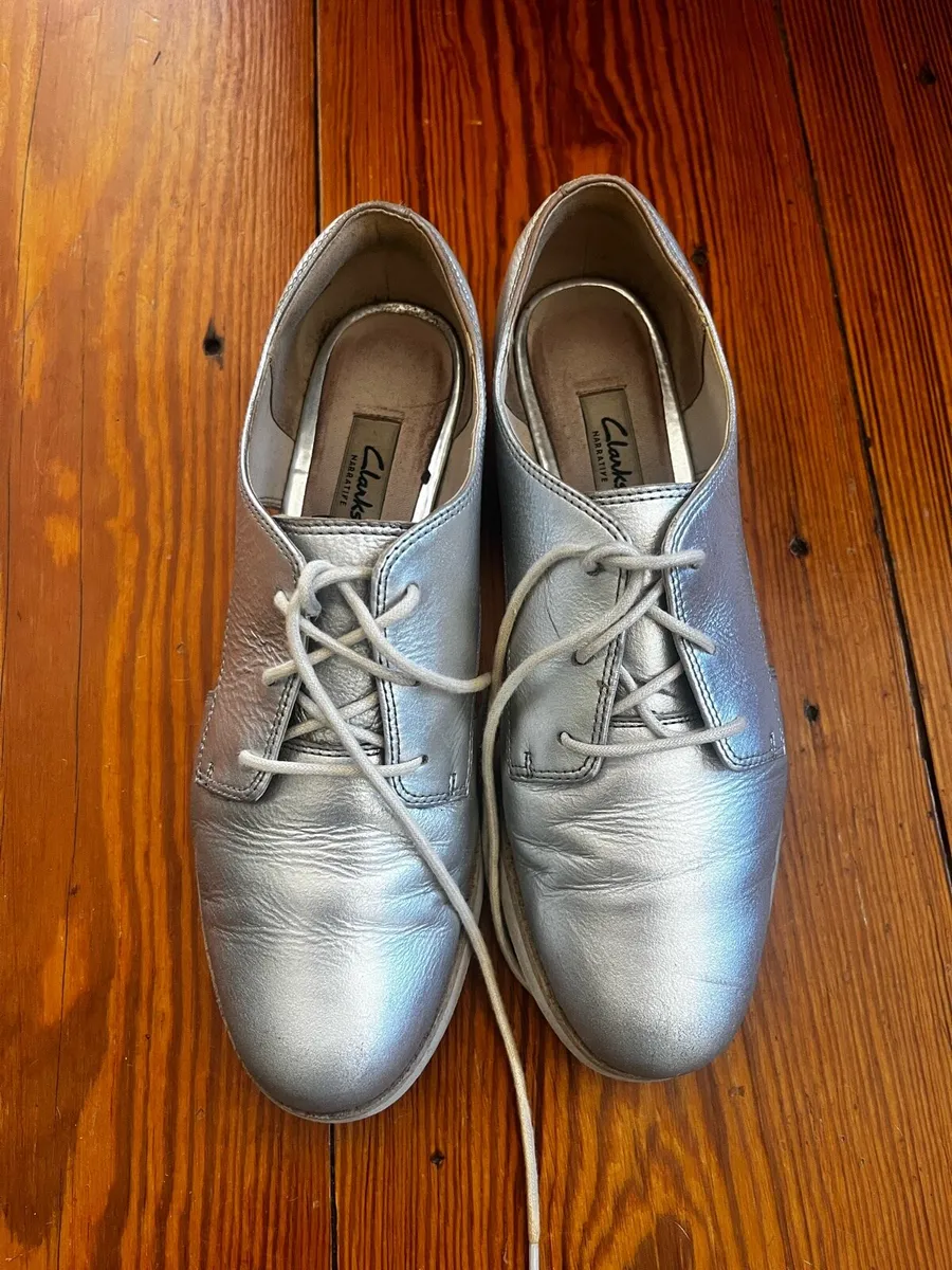 Clarke’s silver brogues - Image 2