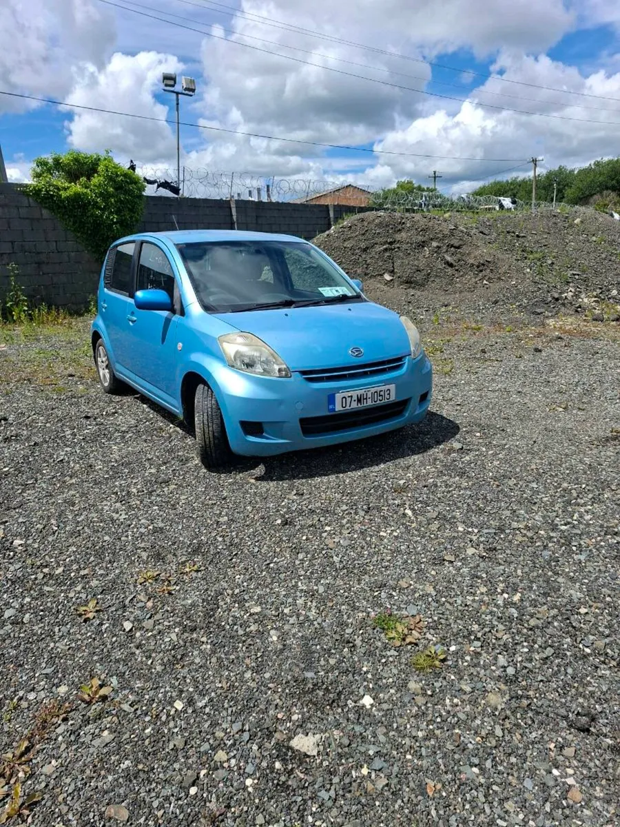 07daihatsu automatic - Image 1