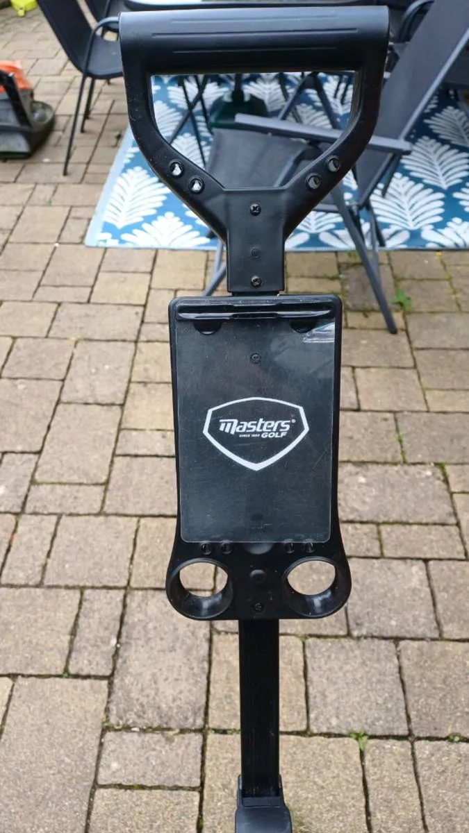 Master Series 3 golf trolley - Image 4