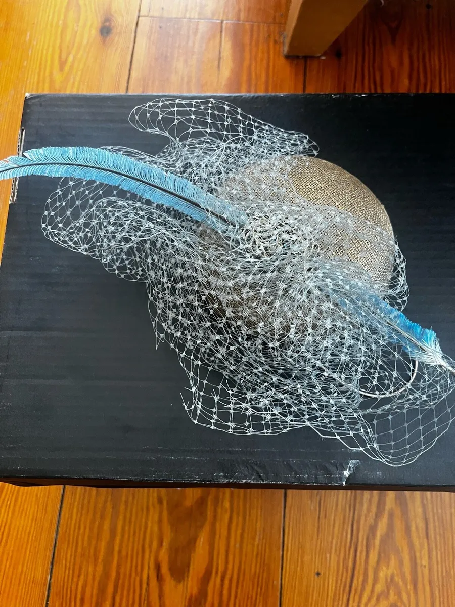Milliner Rosemary Keating pill box hat - Image 1