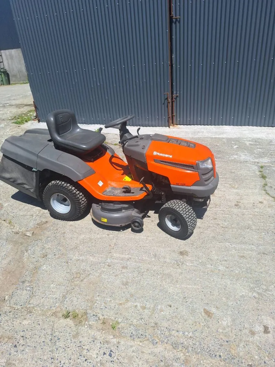 Ride on lawnmower - Image 3
