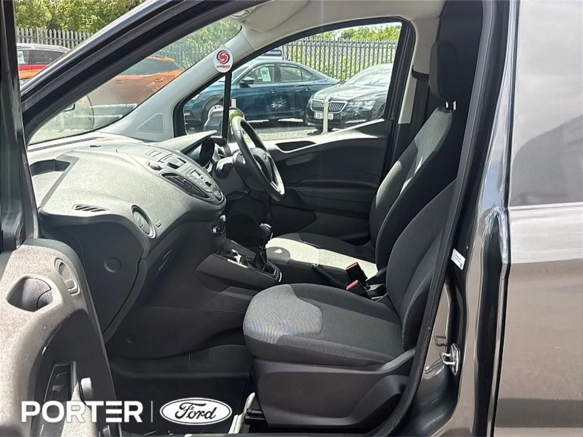 Ford Transit Courier BASE 1.5 TD 75P - Image 4