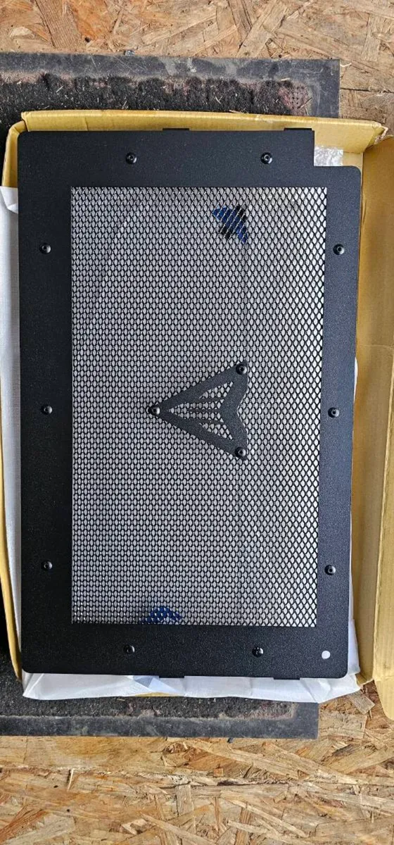 Mt09 radiator guard