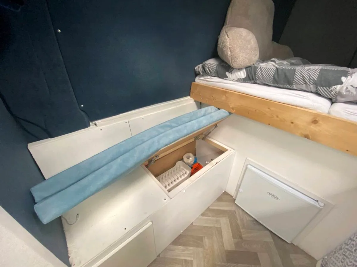 Campervan - Image 3