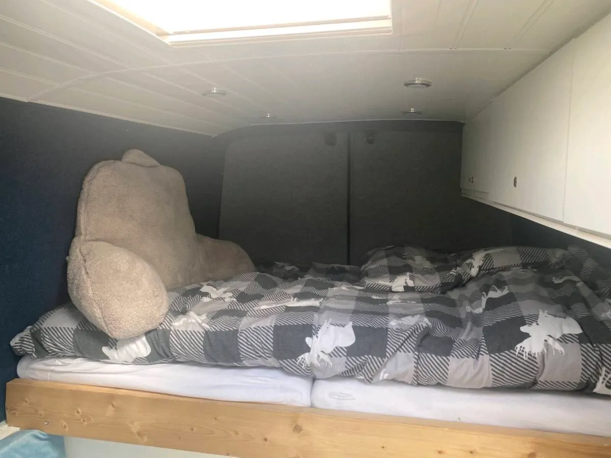 Campervan - Image 4