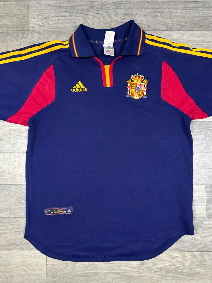 Vintage 2000 Adidas Spain Away Jersey Shirt Medium - Image 2