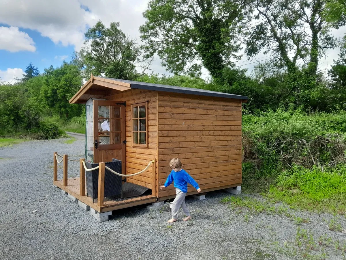 Cabin 10 × 8ft - Image 3