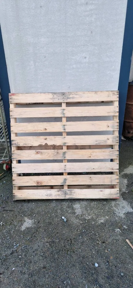 Pallets for Sale - Image 1