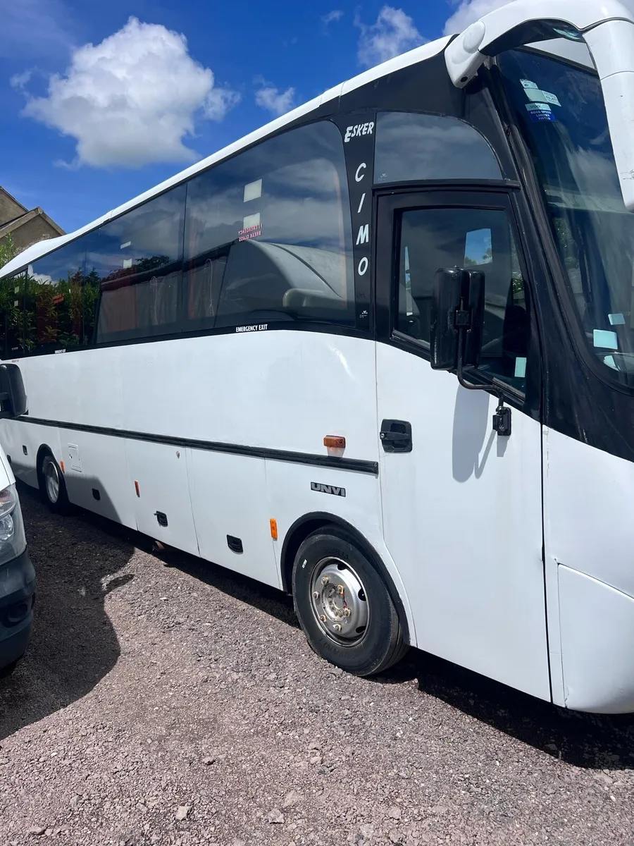 Coach - Image 2