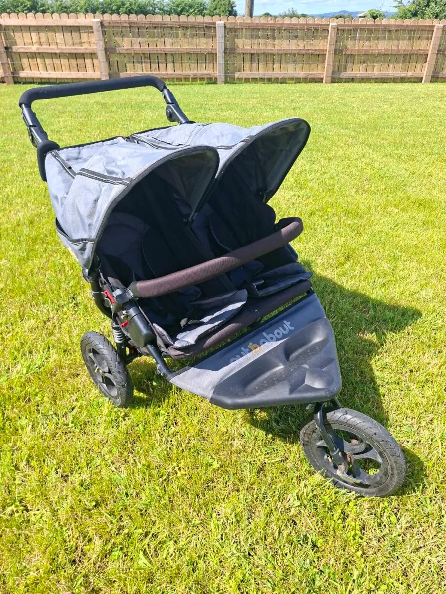 Out n about double buggy - Image 1