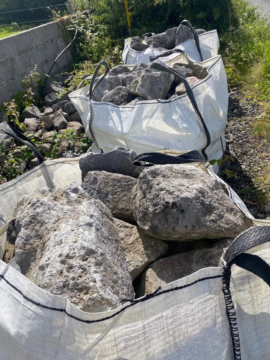 FREE LIMESTONE FIELD STONE - Image 2