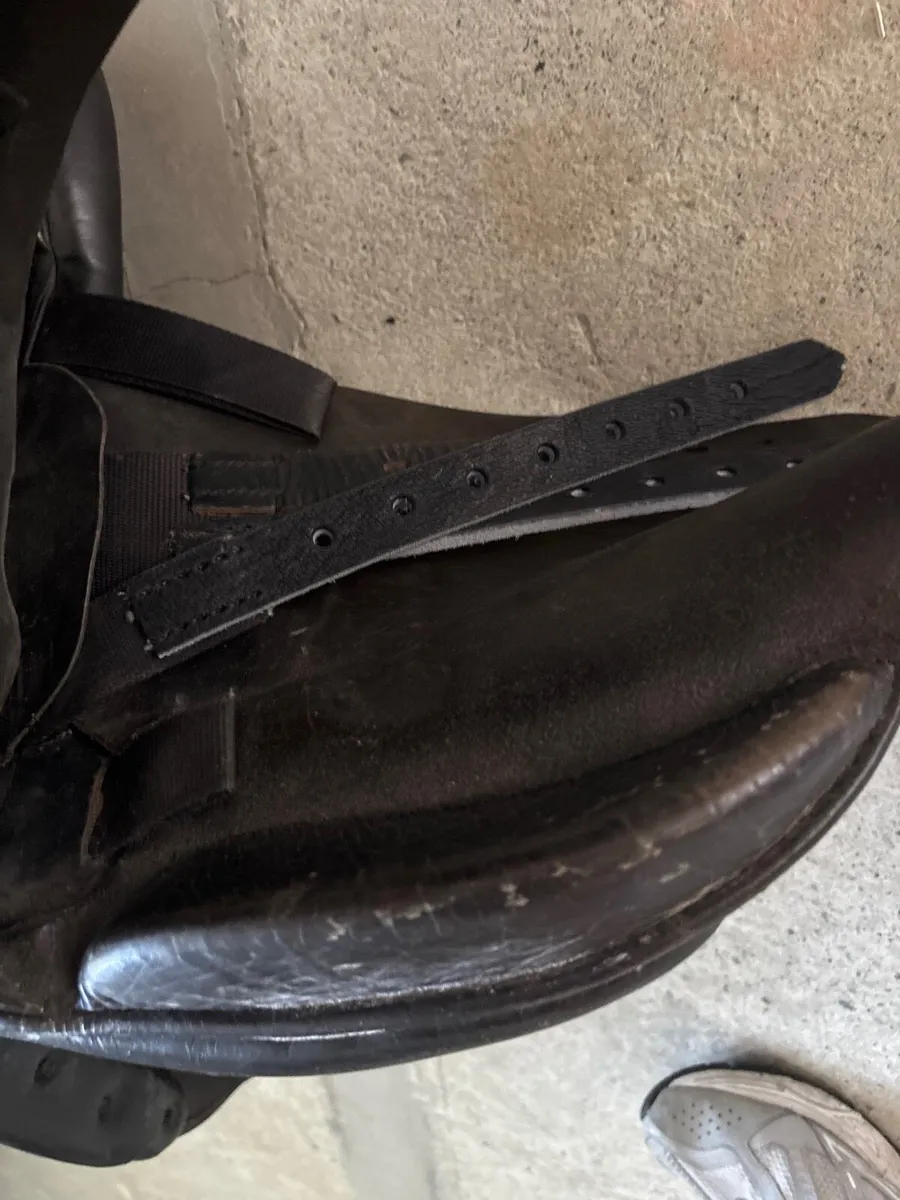 Horse saddle - Image 3