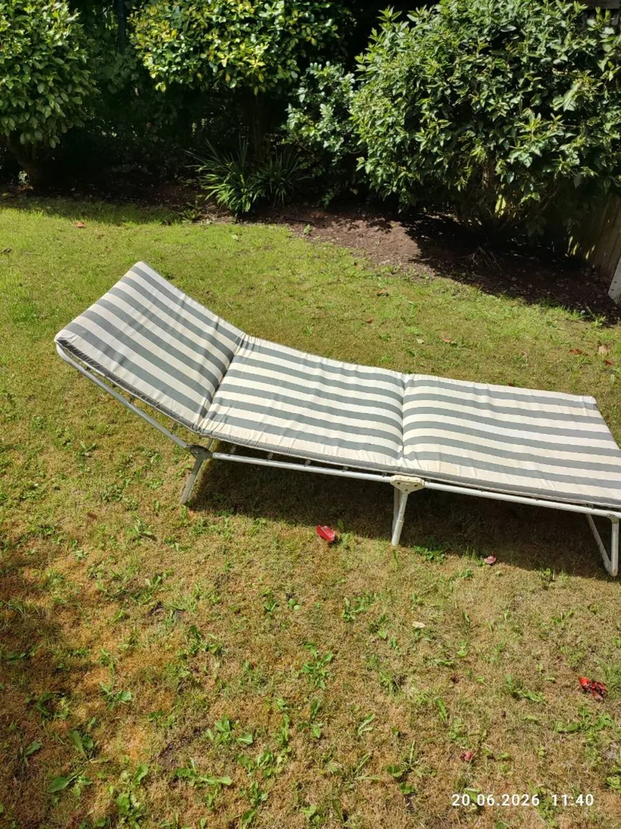folding travel bed - Image 4