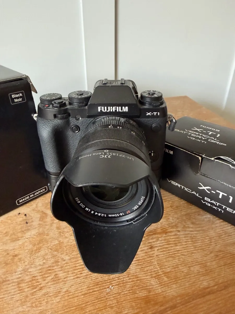 Fujifilm X-T1 Mirrorless Camera - Image 2
