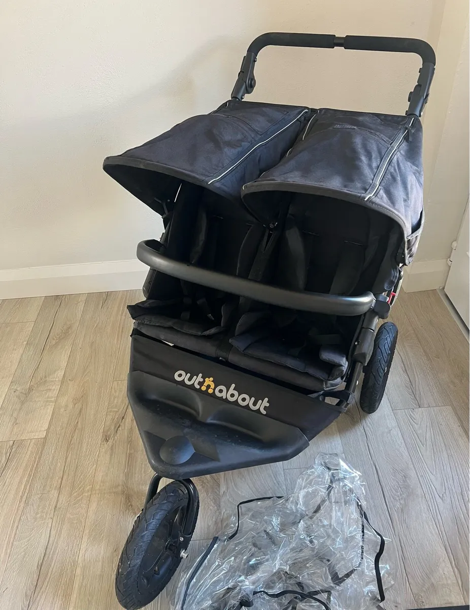 Out n About Nipper Double Buggy with Basket - Image 4