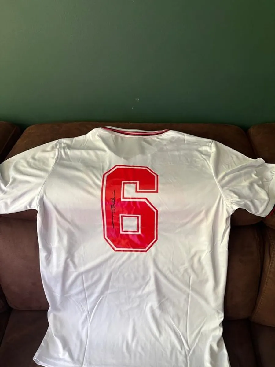 Paolo Maldini signed AC Milan jersey - Image 1