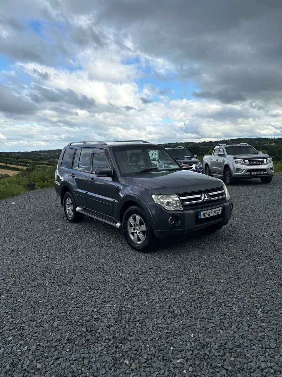 Mitsubishi Pajero Crewcab N1 5 Seat Tax&Test - Image 1