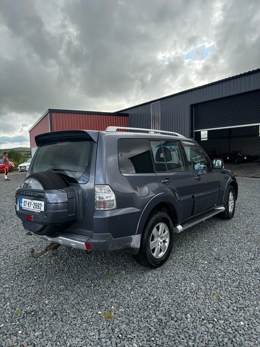 Mitsubishi Pajero Crewcab N1 5 Seat Tax&Test - Image 4