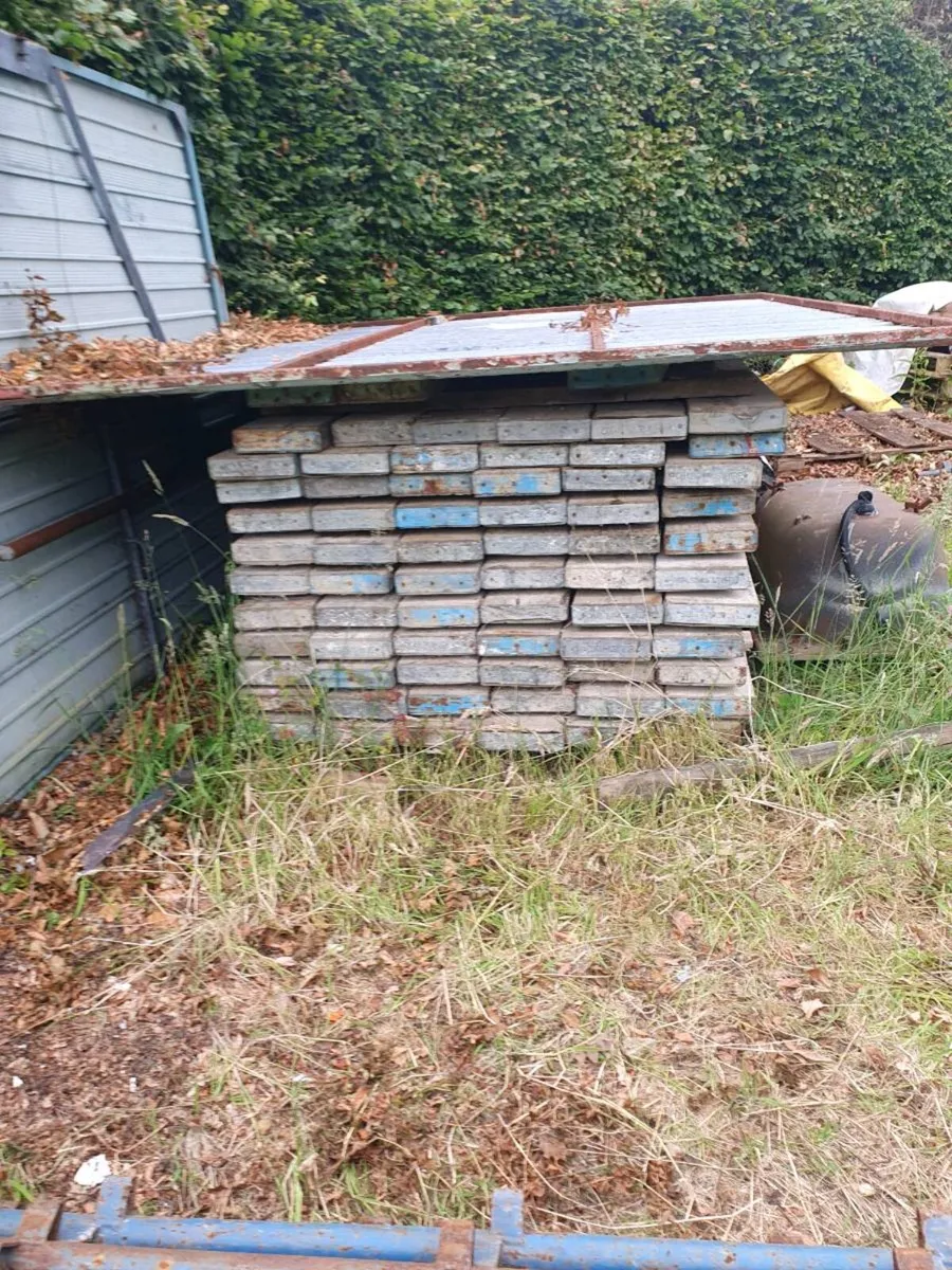 Scaffolding - Image 2
