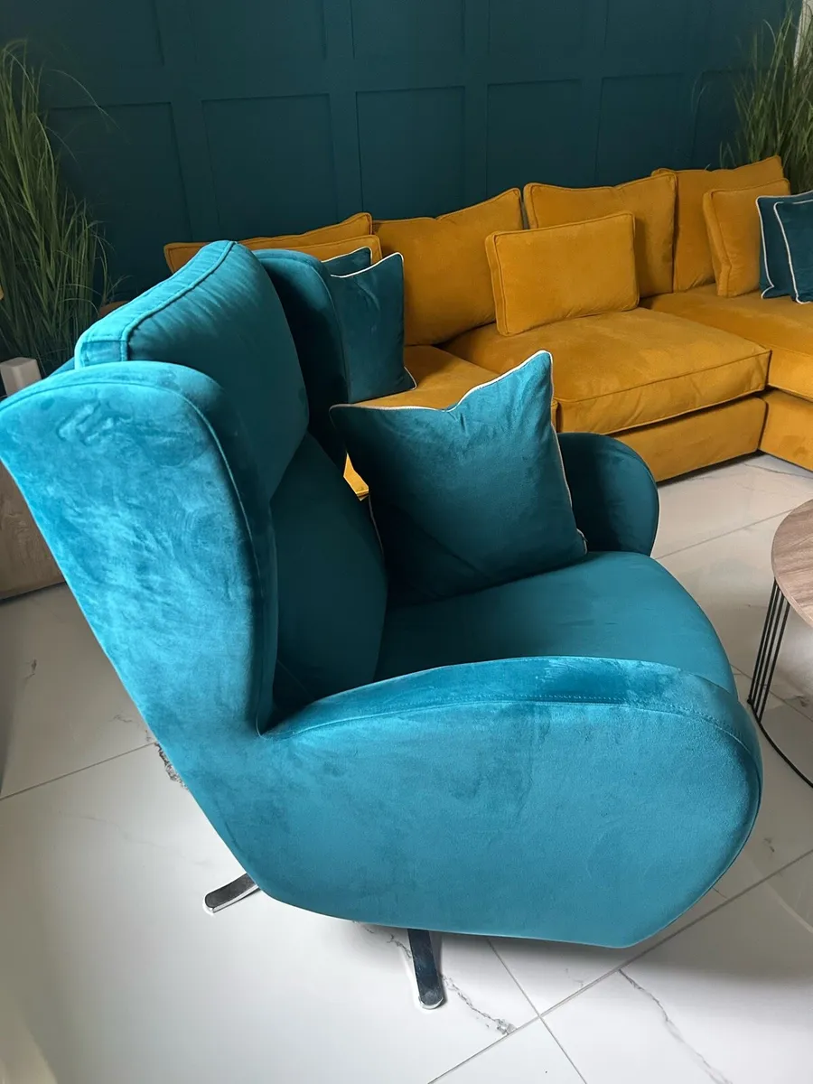 Sofa - Image 2