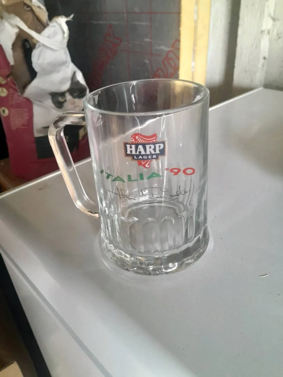 Two harp lager italia90 tankards - Image 2