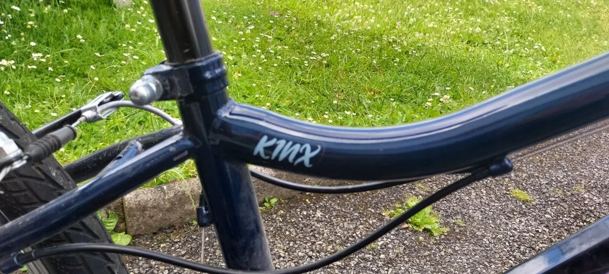 Apollo Kinx Girls Bike - Image 2