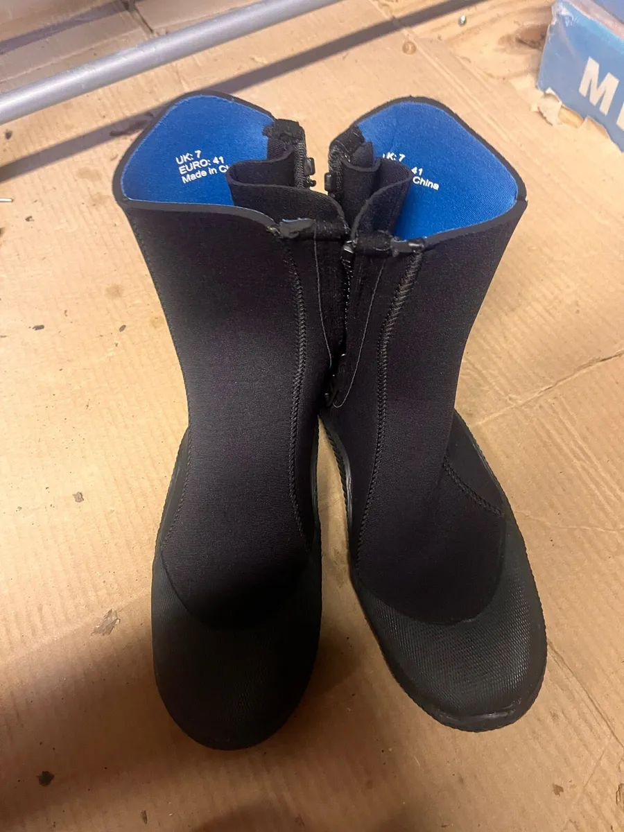 Kids wetsuit Boots - Image 2