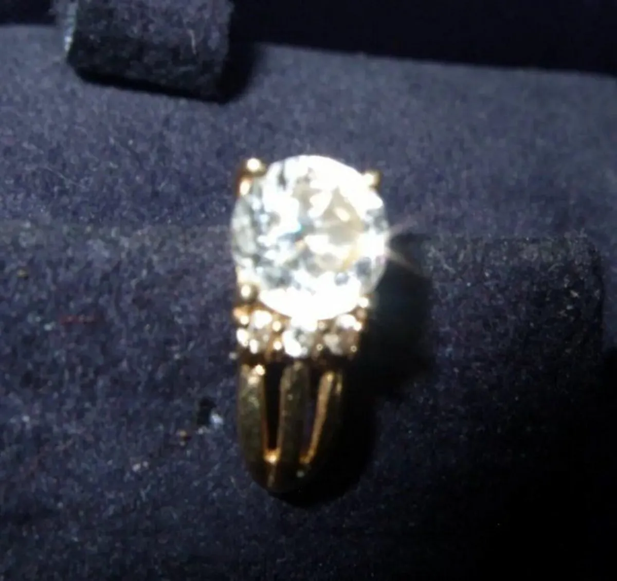 Vintage 14ct Gold Sapphire Gentleman's Ear Stud - Image 3