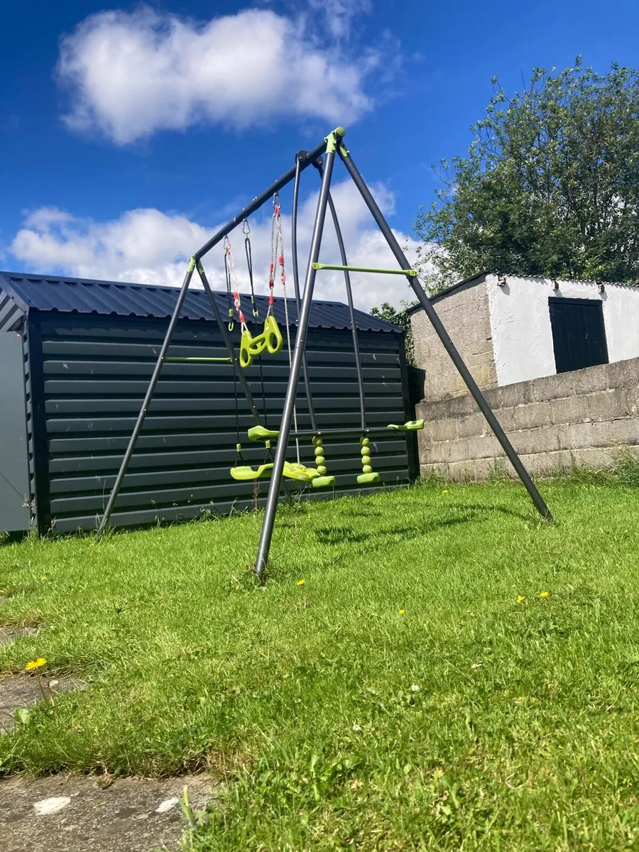 2m Metal Swing Set with additional extras - Image 4