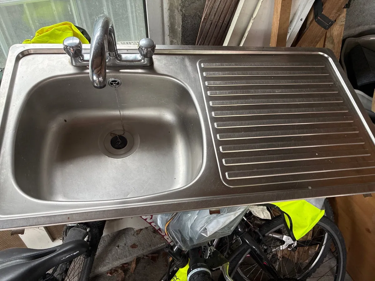 Kitchen sink