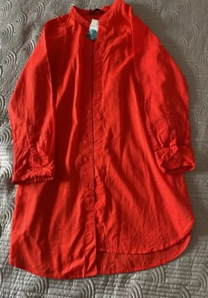 BNWT Marks and Spencer's Beach Shirt Size 12 UK - Image 1