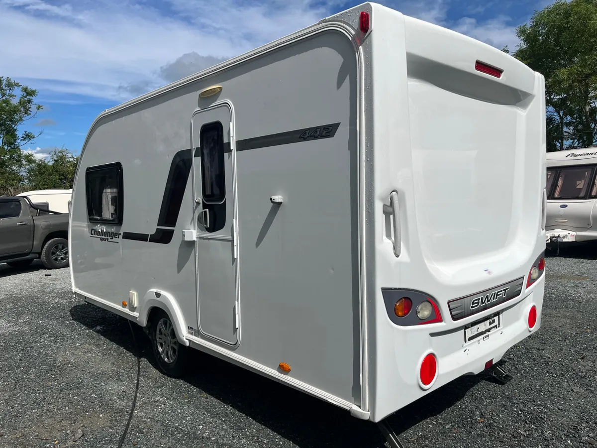 Swift Challenger Sport – Top of the Range, - Image 4