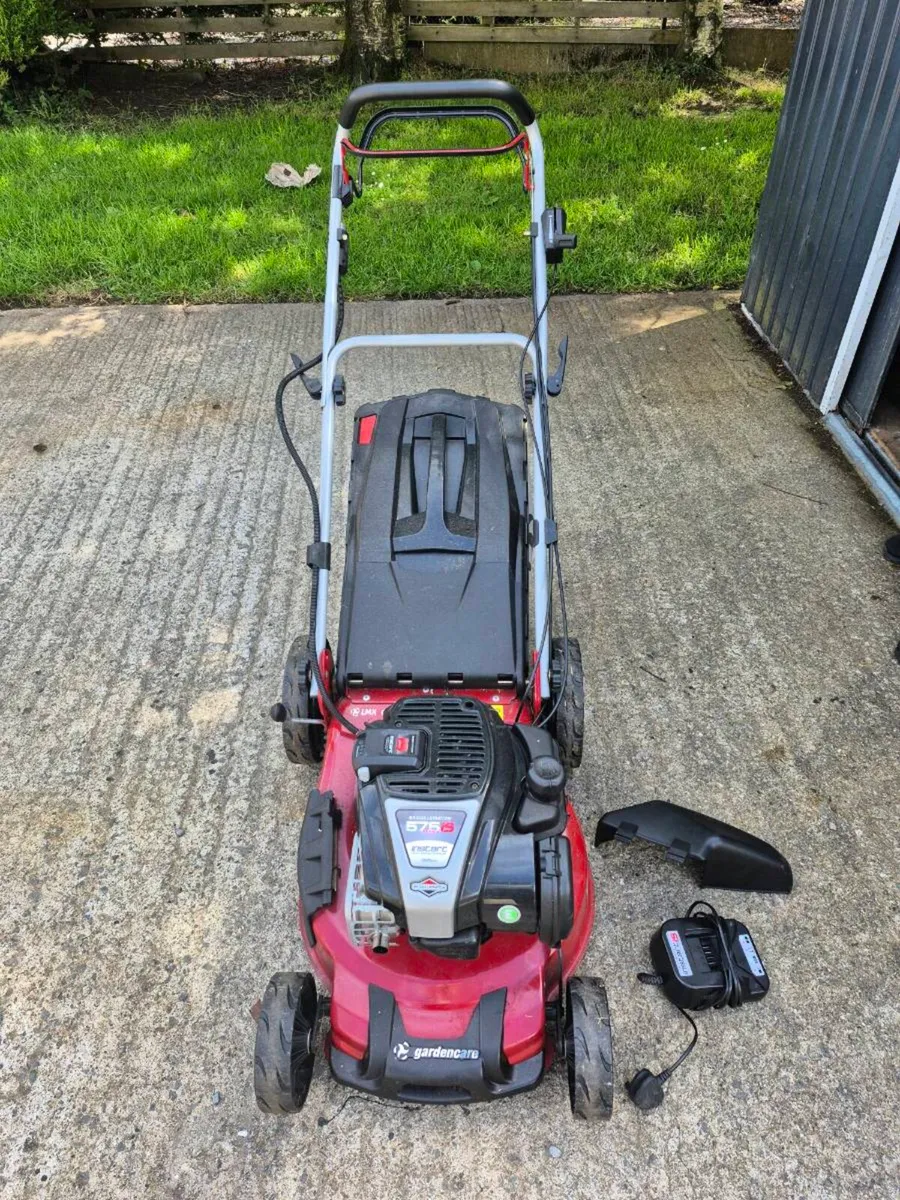 Self drive mower - Image 1